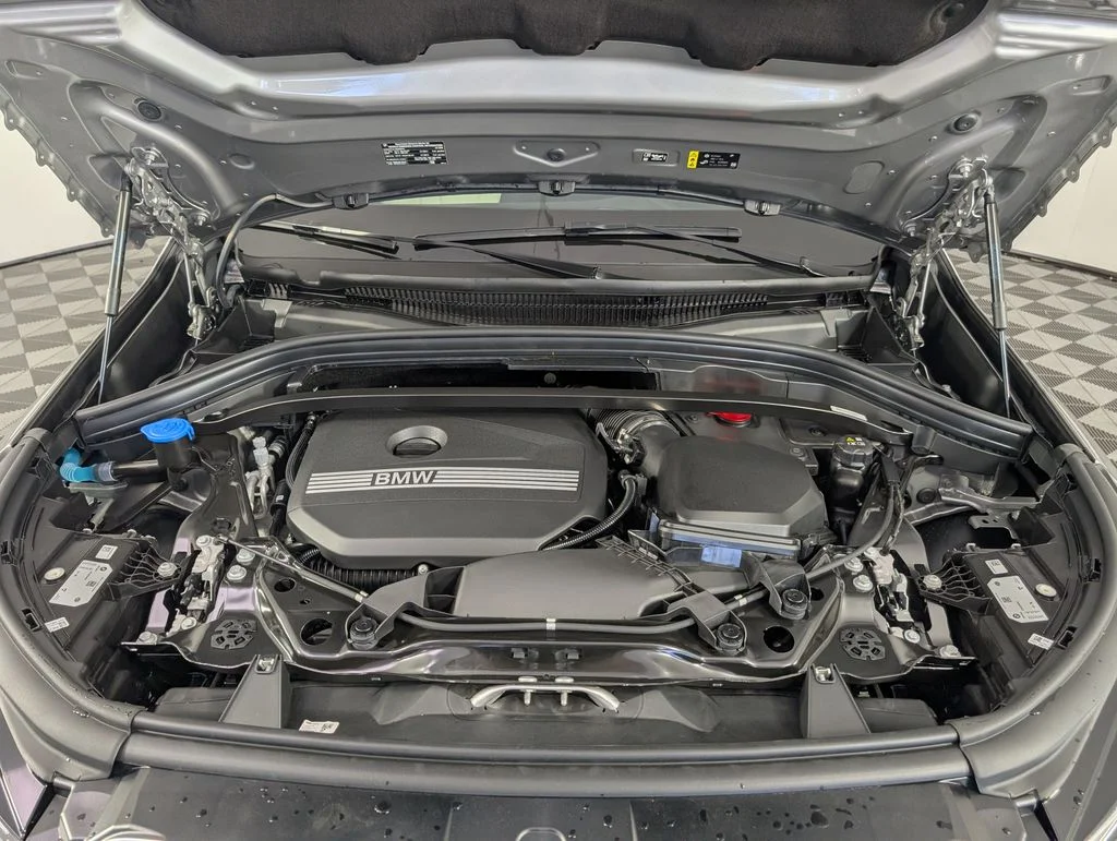 New 2026 Silver BMW xDrive28i image 20
