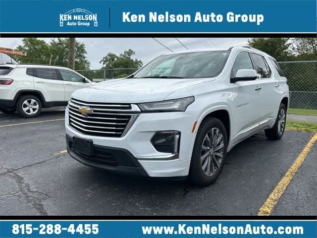 2023 Chevrolet Traverse AWD Premier's photo