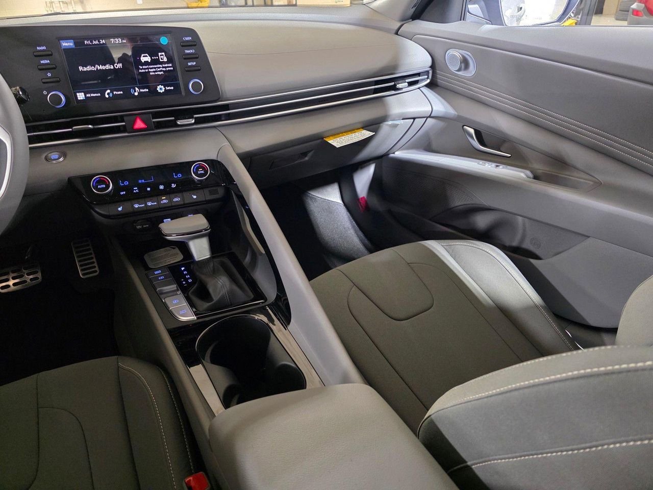 New 2026 Serenity White Hyundai SEL Sport Premium image 17