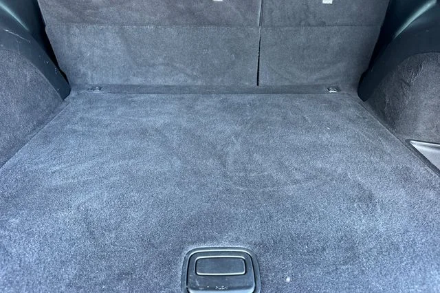 Used 2021 Silver Jeep Laredo E image 19