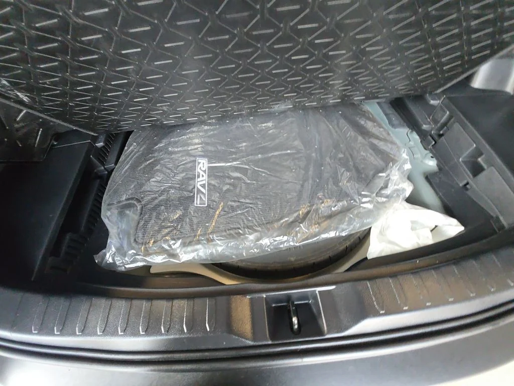 Used 2021 Blue Toyota Limited image 29