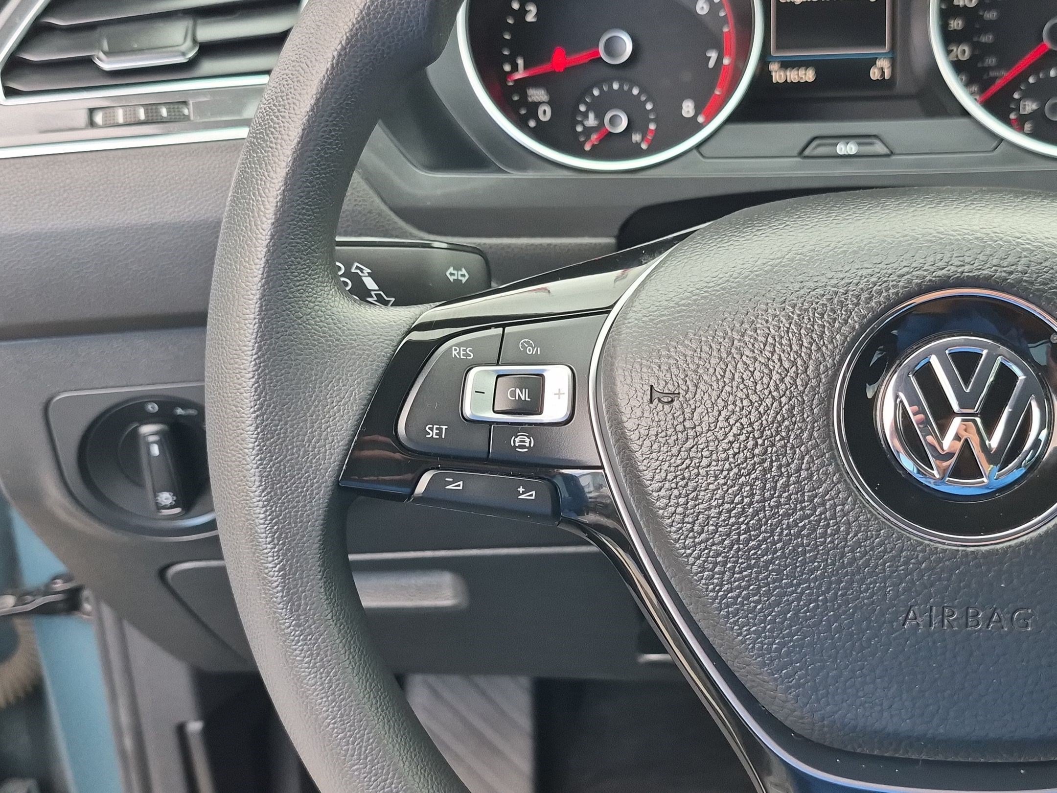 Used 2019 Blue Metallic Volkswagen S image 16