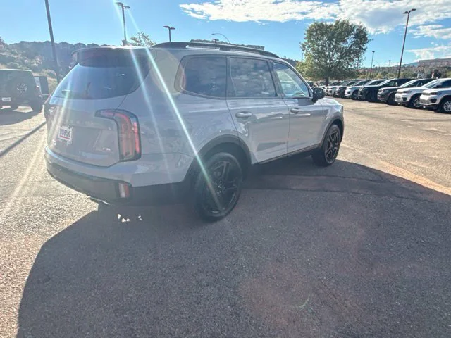 Used 2024 Gray Kia EX X-Line image 5