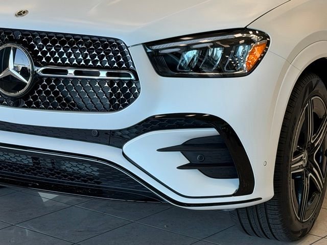 New 2026 MANUFAKTUR Moonlight White Magno Mercedes-Benz GLE 450 image 2