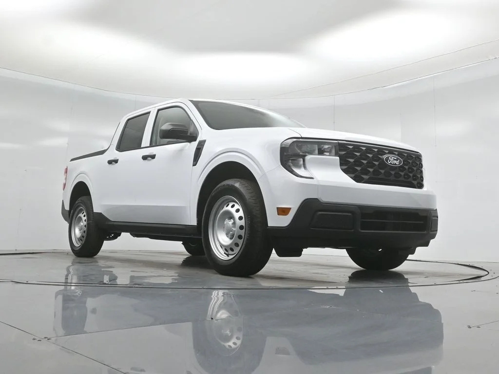 New 2026 Oxford White Ford XL image 41