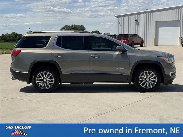 Certified Used 2019 PEPPERDUST METALLIC GMC SLE image 3