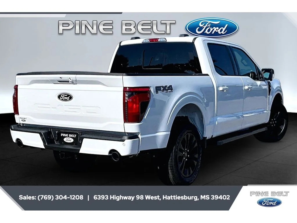 New 2026 Oxford White Ford XLT image 11