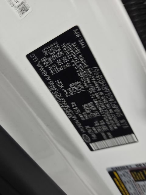 Used 2024 White Hyundai SEL image 20