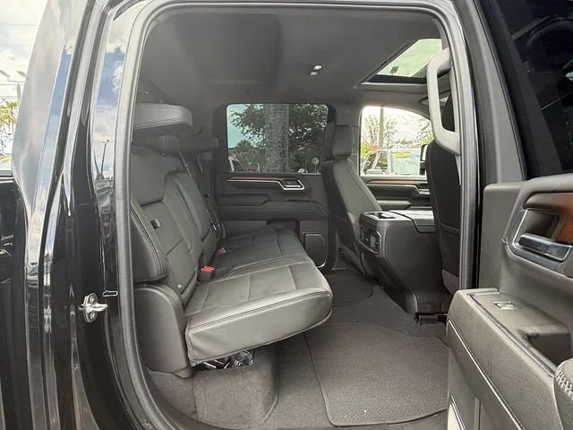 2024 GMC Sierra 2500HD Denali - Photo 17