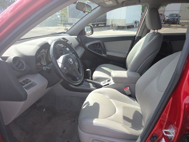 Used 2009 Red Toyota Ltd image 11