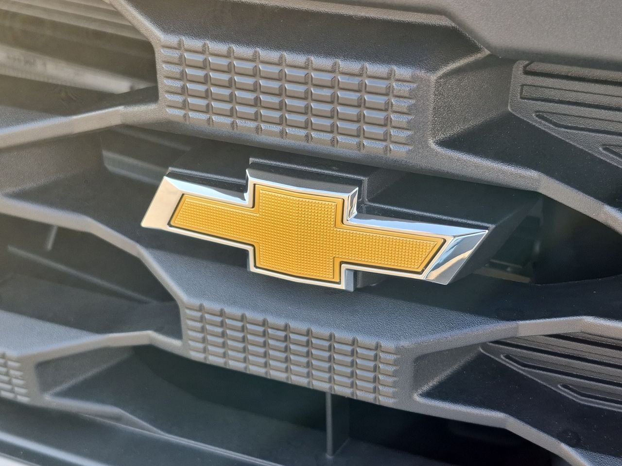 New 2026 White Sands Chevrolet Custom image 31