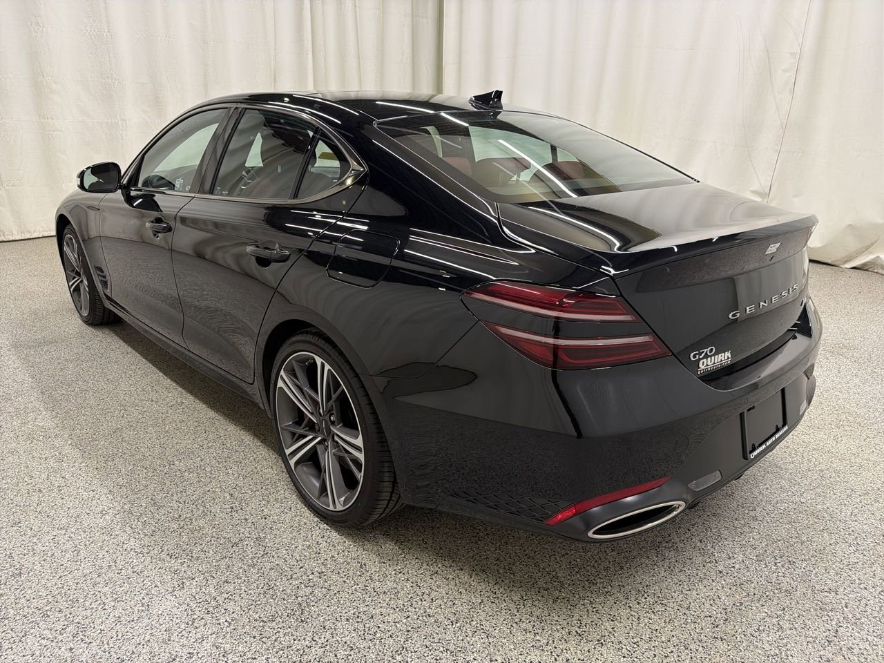 Certified Used 2025 Vik Black Genesis 2.5T AWD SPORT PRESTIGE image 9