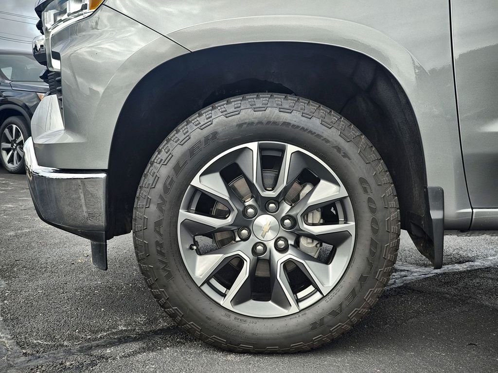 Certified Used 2024 Gray Chevrolet LT image 10