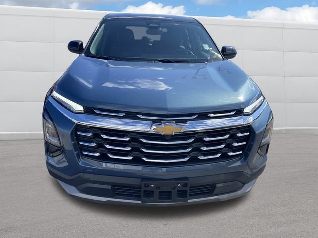 Used 2026 Lakeshore Blue Metallic Chevrolet LT image 12