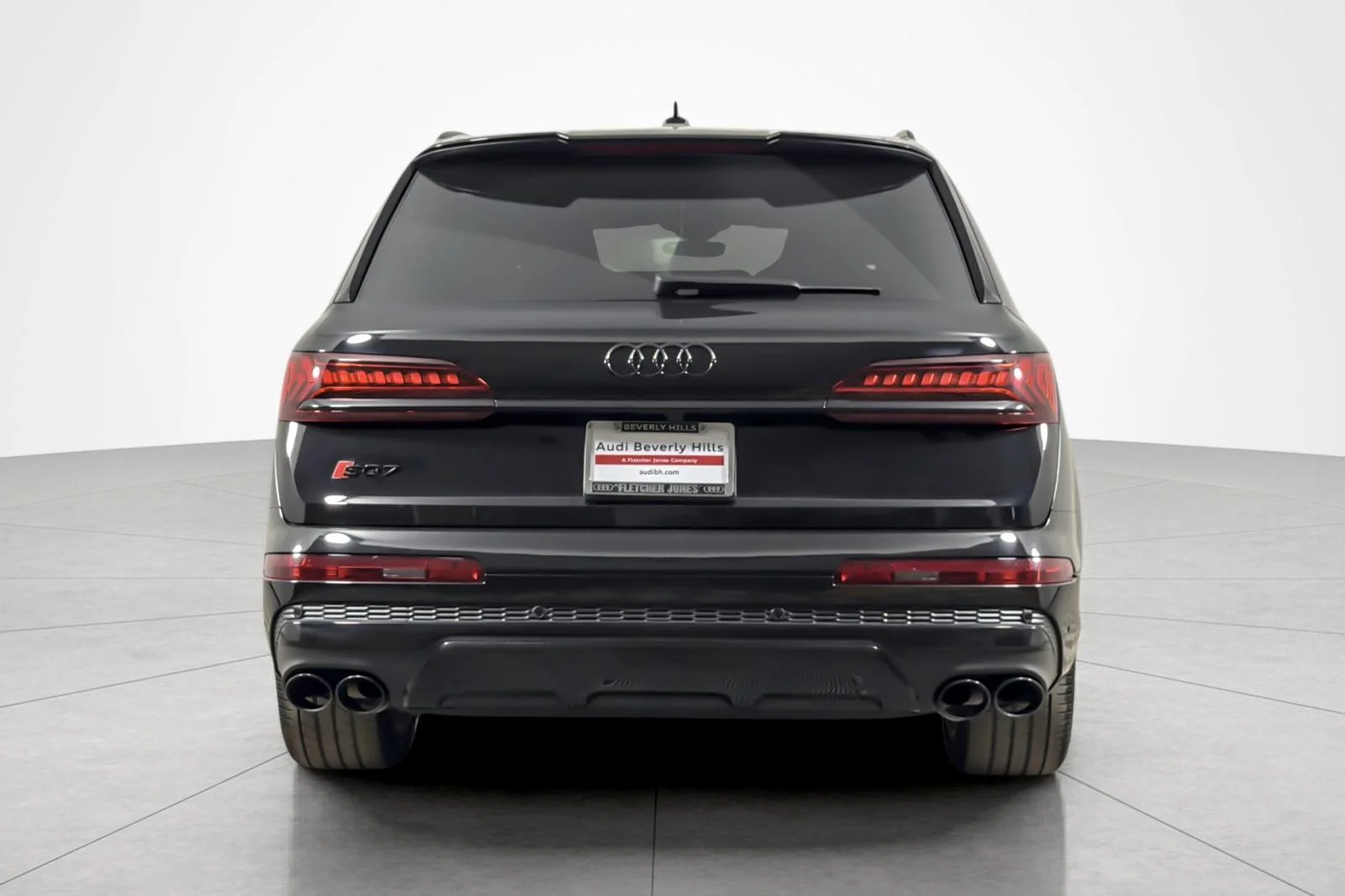 Used 2022 Mythos Black Metallic Audi Prestige 4.0 TFSI quattro image 4