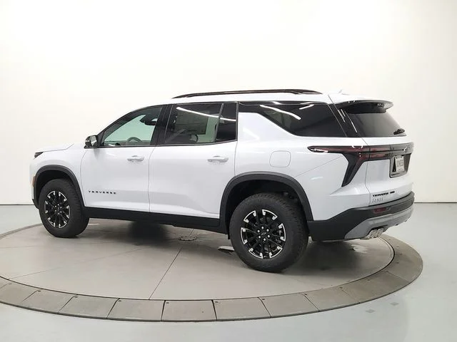 New 2026 White Chevrolet Z71 image 5