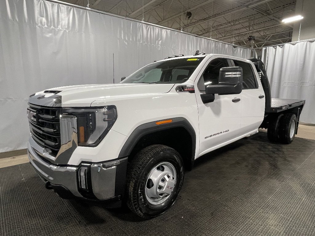 2026 GMC Sierra 3500HD Pro - Photo 7