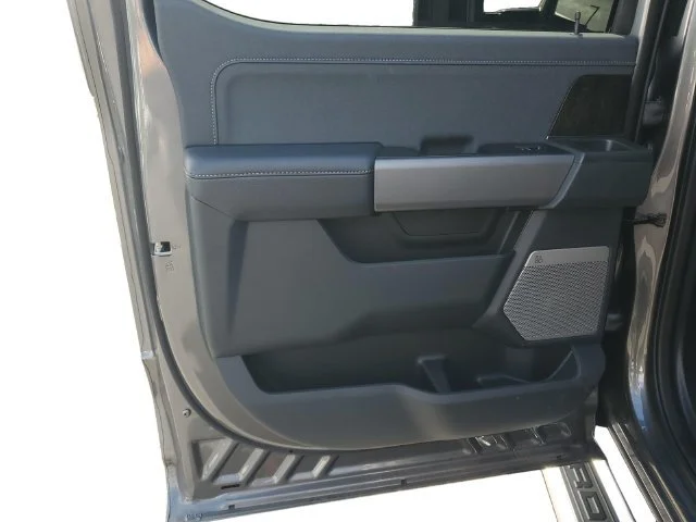 Used 2025 Carbonized Gray Metallic Ford XL image 29