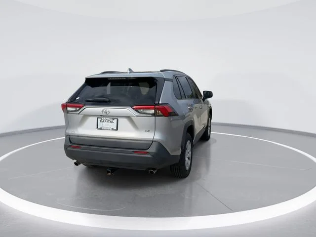 Used 2021 Silver Toyota LE image 6