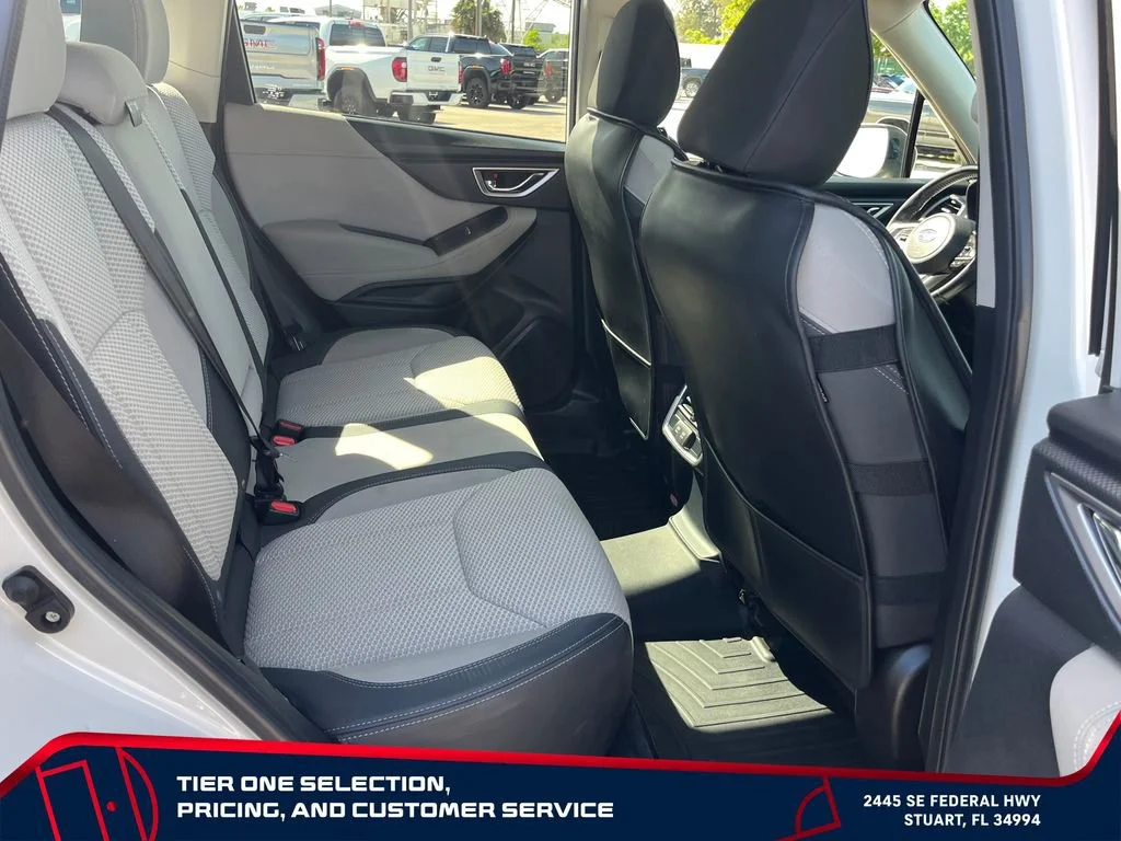 Used 2020 White Subaru Premium image 17