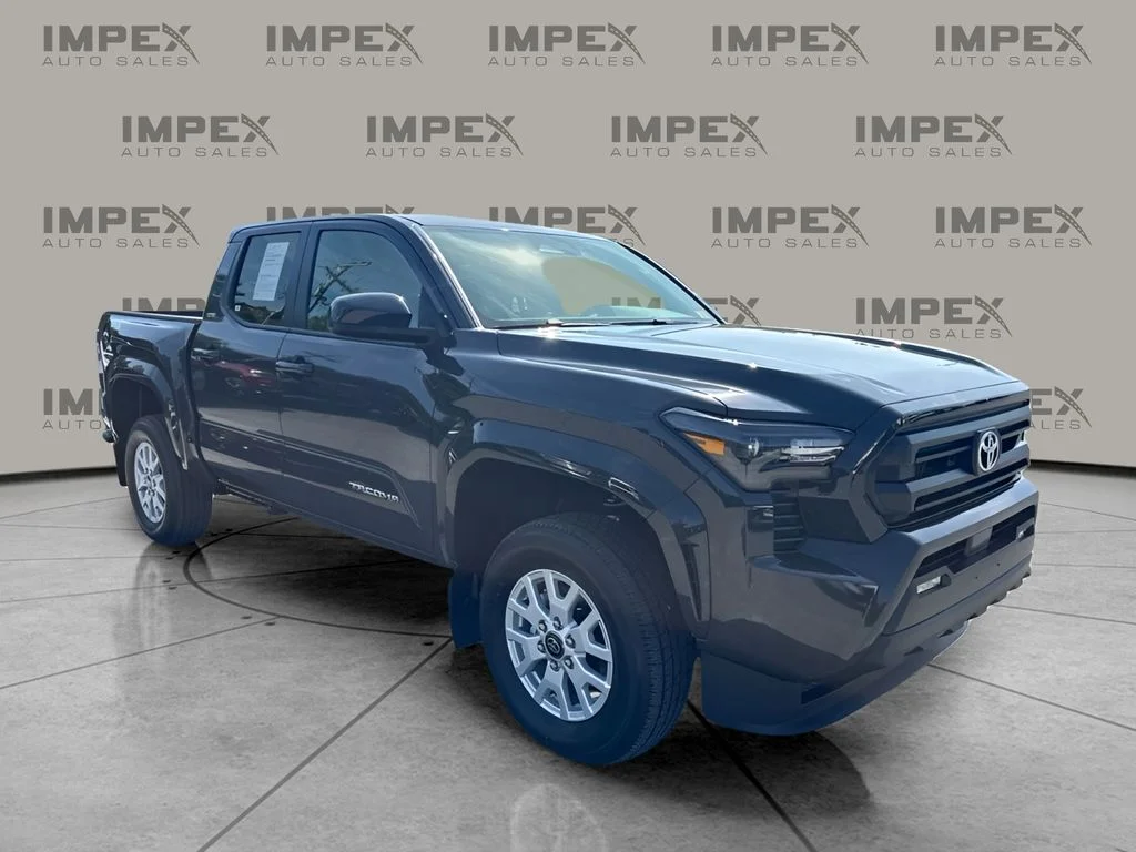 Used 2026  Toyota SR5 image 7