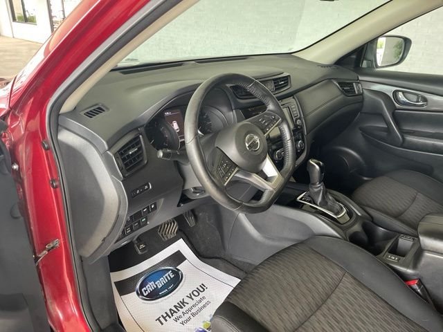 Used 2018 Red Nissan SV image 16