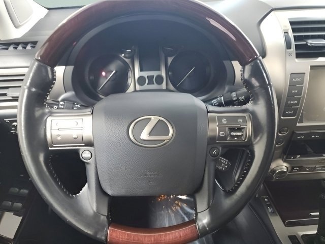 Used 2019 Nightfall Mica Lexus 460 image 26