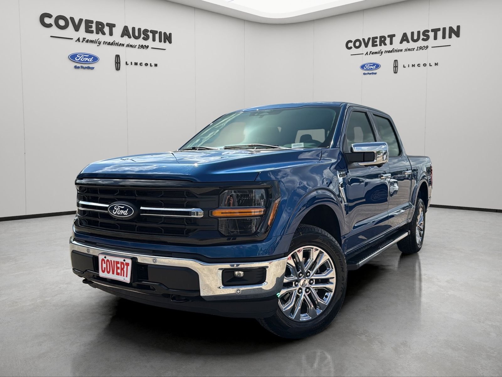 Used 2024 Blue Ford XLT image 1