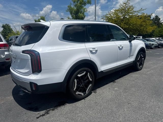 Used 2024 White Kia EX image 5