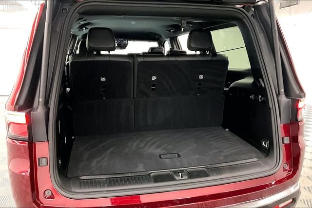 Used 2022 Velvet Red Pearlcoat Jeep Series II image 42