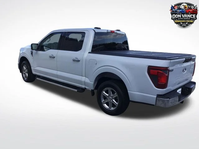 Used 2025 White Ford XLT image 3
