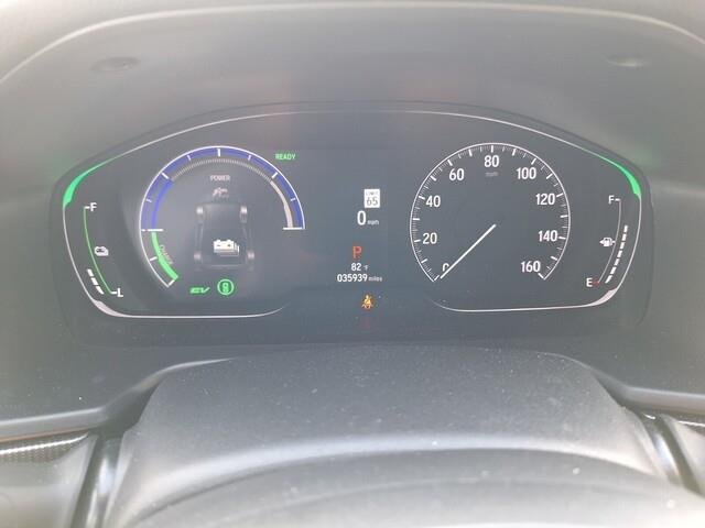 Used 2022 Still Night Pearl Honda Sport image 17