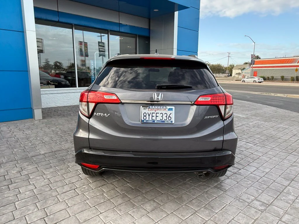 Used 2022  Honda Sport image 9