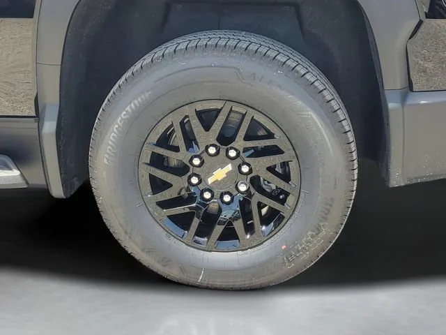 New 2026 Black Chevrolet LT - Extended Range image 29