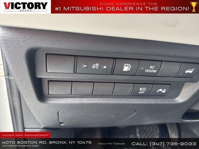2024 Mitsubishi Outlander Plug-in Hybrid SEL - Photo 37