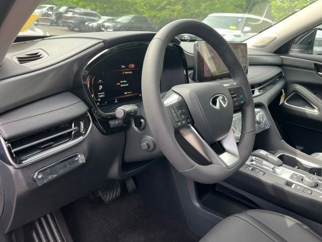 New 2027 MINERAL BLACK INFINITI Luxe AWD image 11