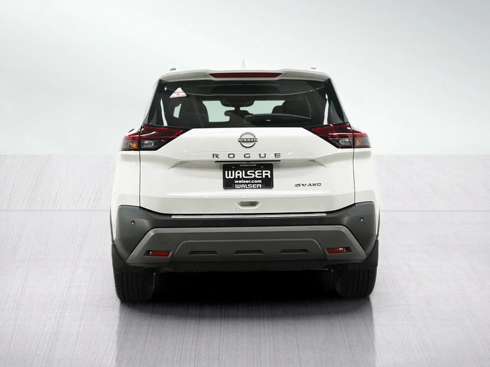 Used 2023 Pearl White Tricoat Nissan SV image 4