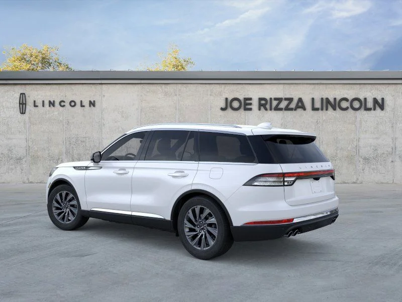 New 2026 White Lincoln Premiere image 4
