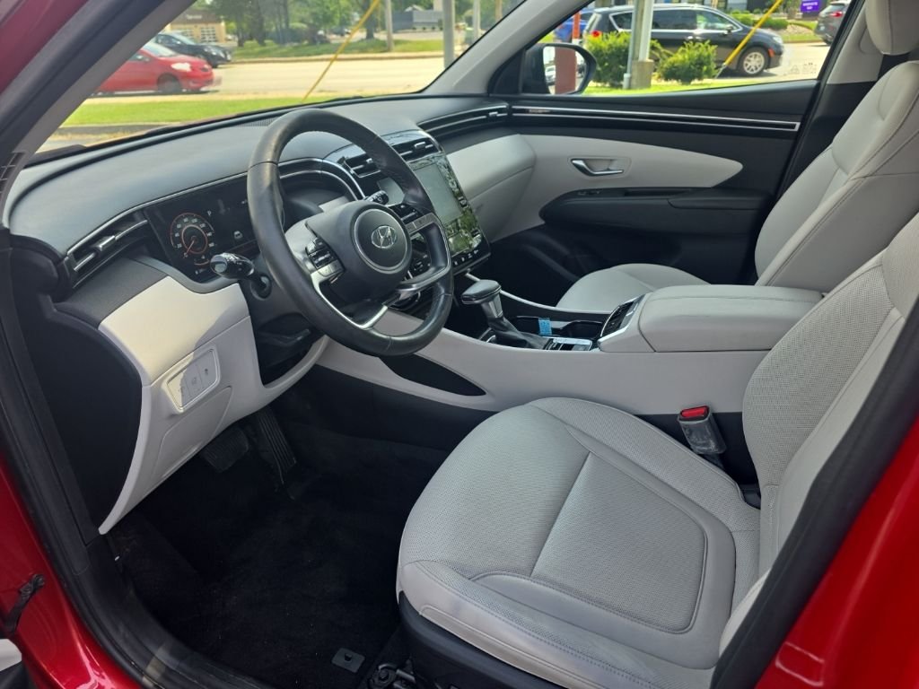 Used 2023 Red Hyundai SEL image 9