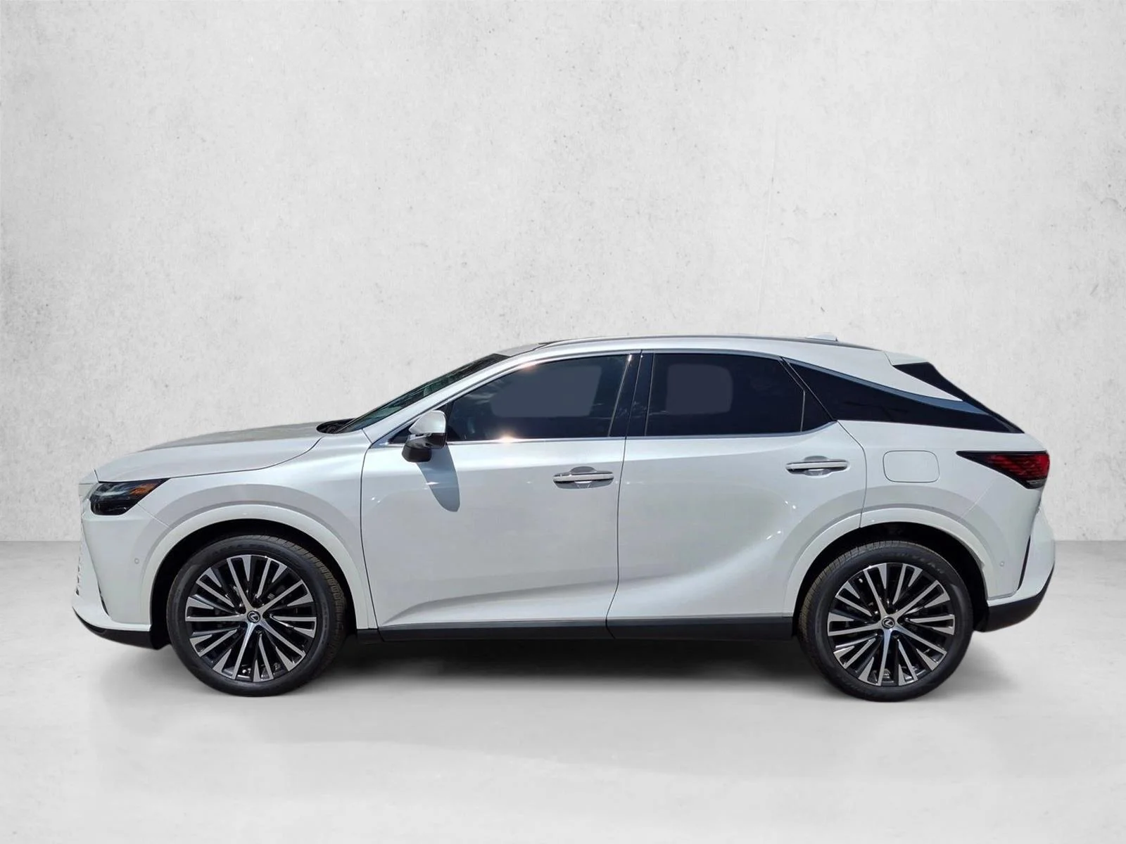 Certified Used 2024 Eminent White Pearl Lexus RX 350 Premium Plus image 9