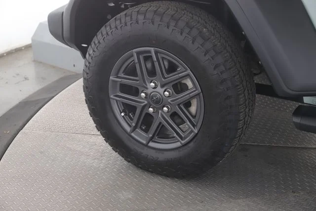 Used 2024 Gray Jeep Sport S image 13