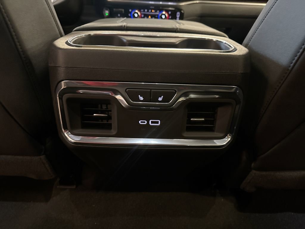 2026 GMC Sierra 1500 SLT - Photo 22