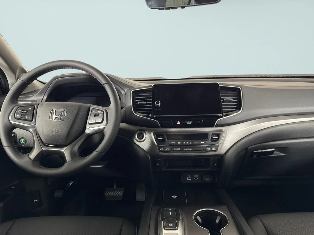 New 2026 Sonic Gray Pearl Honda RTL image 7