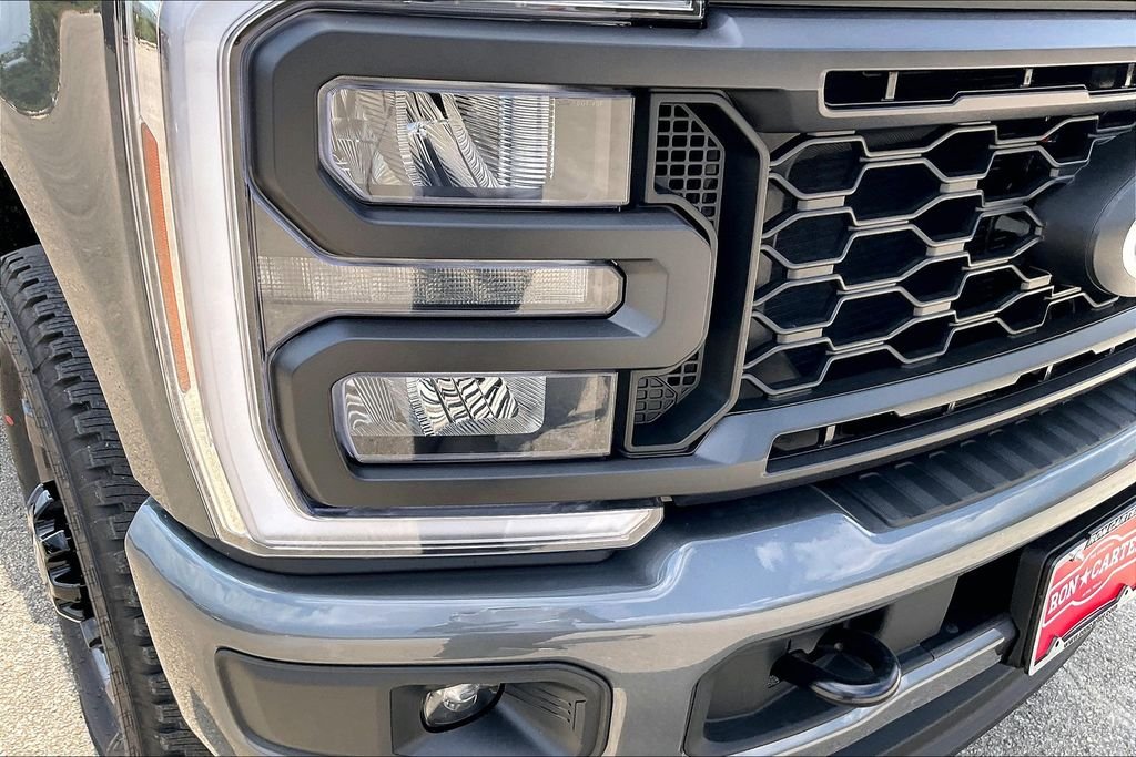 New 2026 Ford Super Duty F-250 XL 4D Crew Cab