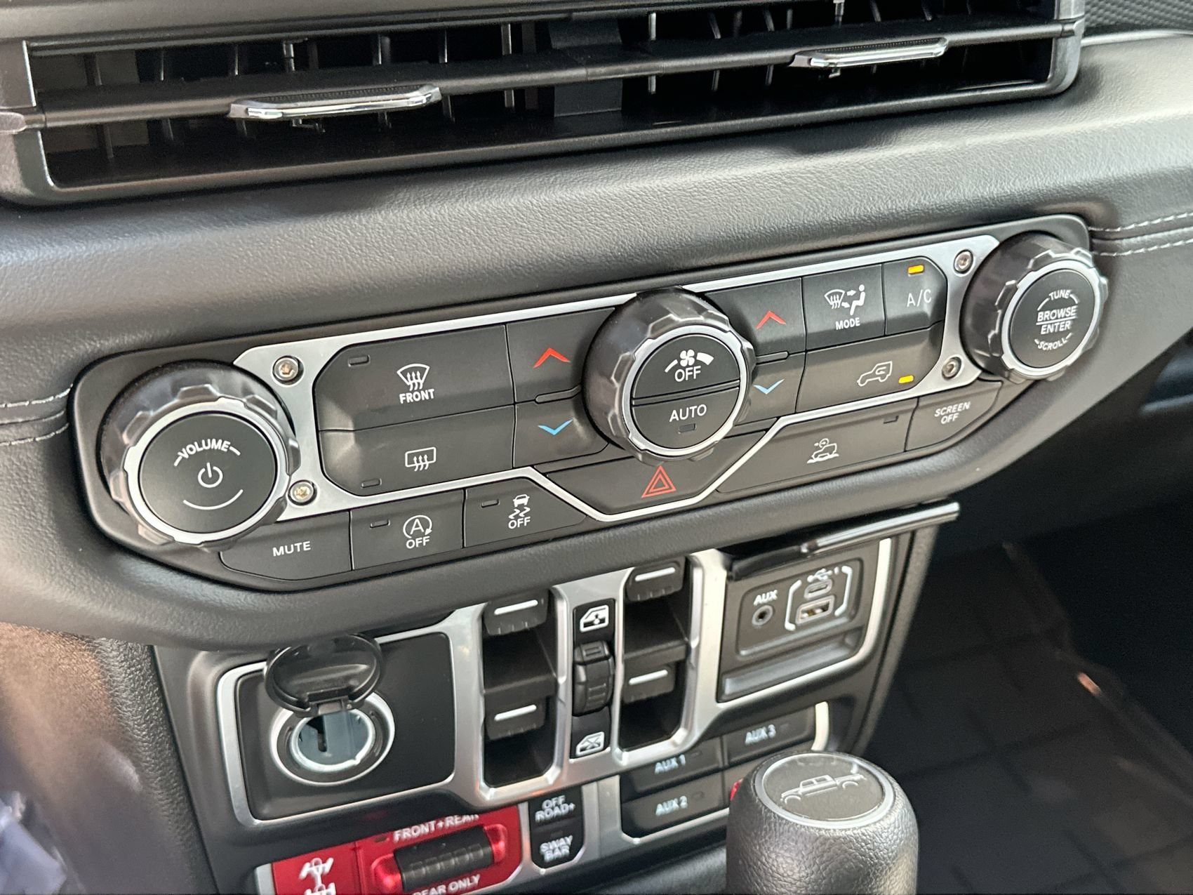 Used 2026 41 Jeep Rubicon image 18