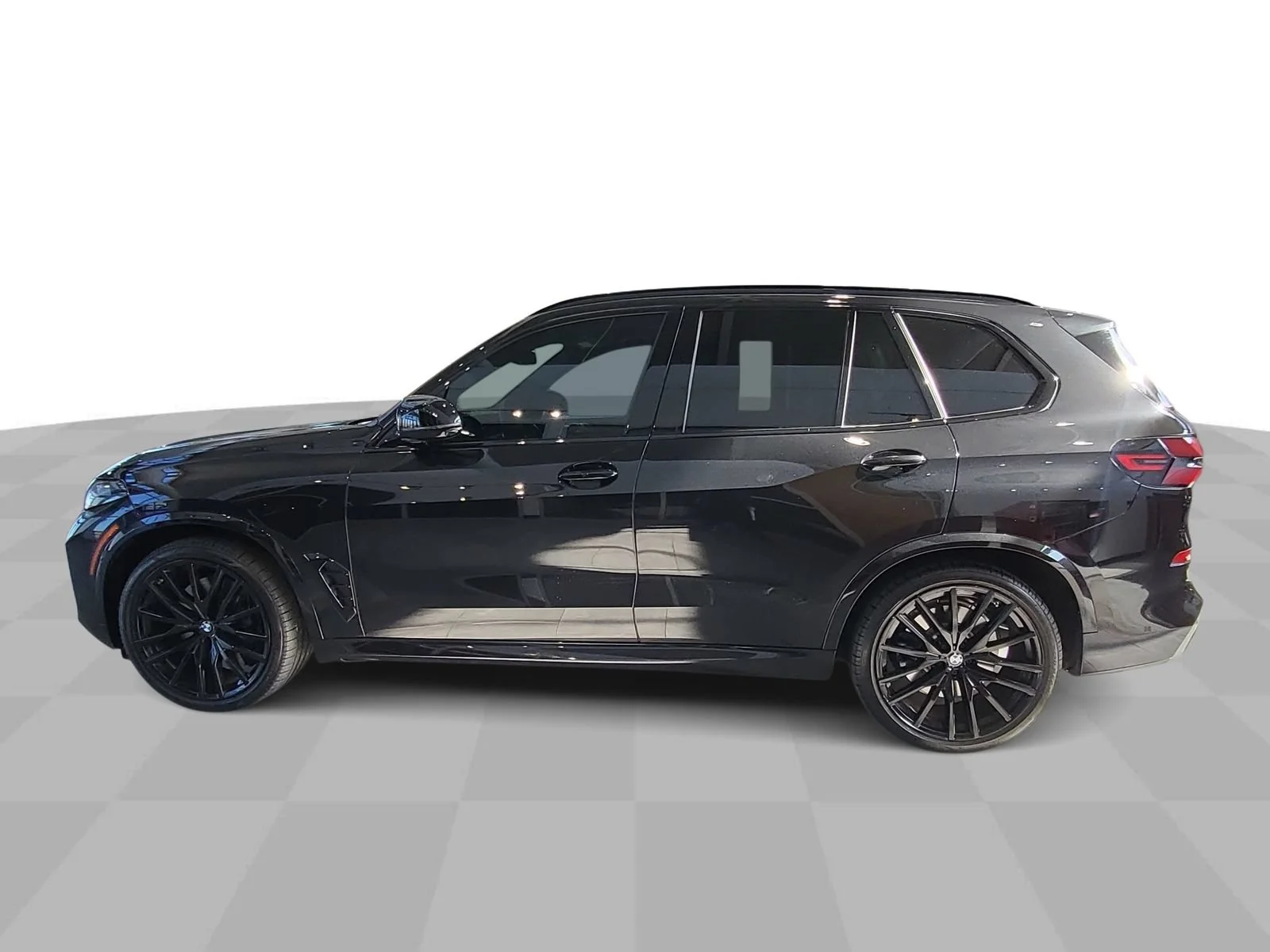 Used 2025 Black BMW M60i image 5