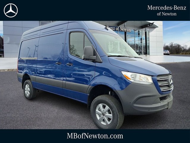 2026 Mercedes-Benz Sprinter Cargo Van Cargo 144 WB