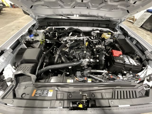 New 2025 Oxford White Ford Base image 21