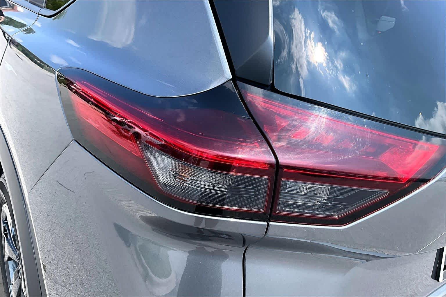 Used 2025 Gun Metallic Nissan SV image 28