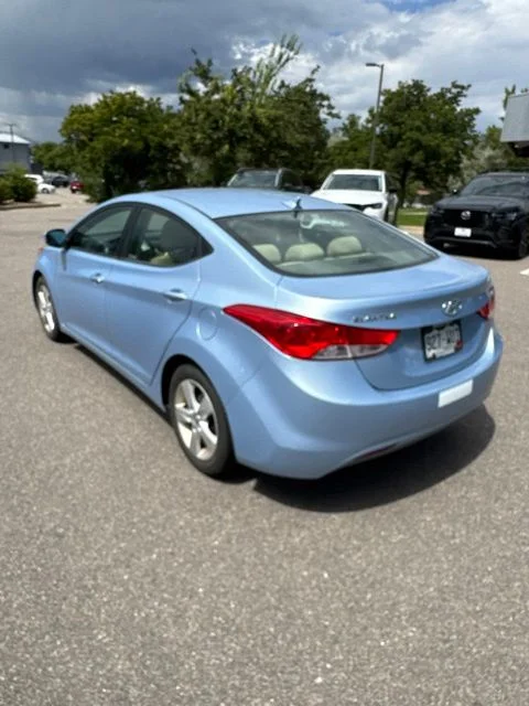Used 2011 Blue Hyundai GLS image 4